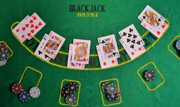 Blackjack Tại XocDia88: Bí Ẩn Đằng Sau Ván Bài Đỉnh Cao 2 Chiến thuật đánh Blackjack tại XocDia88 hiệu quả
